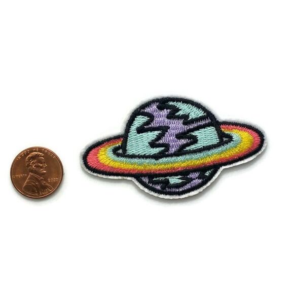 Pastel Saturn Embroidered Patch - Picture 2 of 4